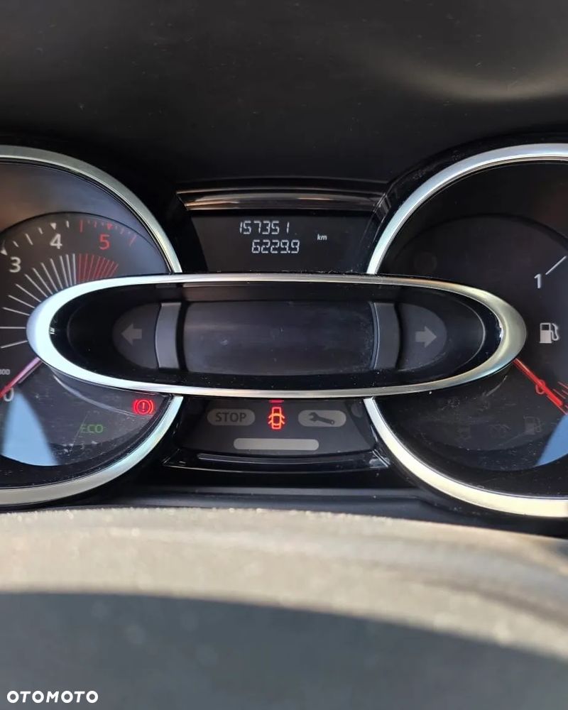 Renault Clio - 10