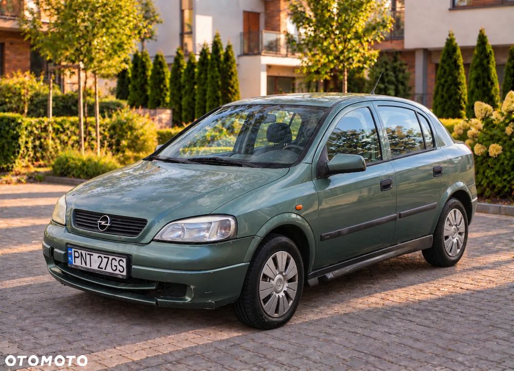 Opel Astra - 1