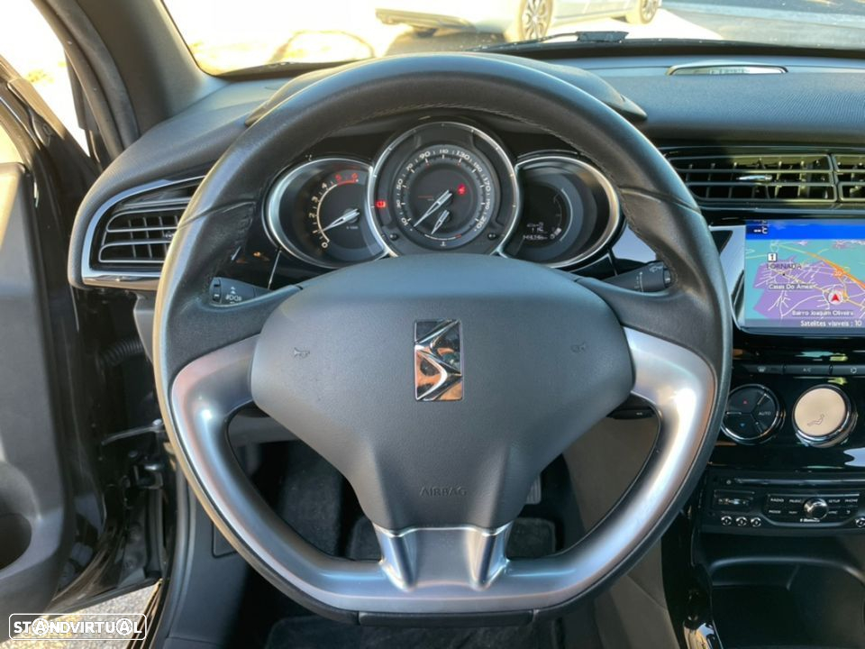 Citroën DS3 1.6 e-HDi So Chic - 30