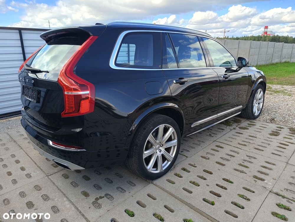 Volvo XC 90 - 7