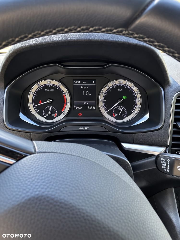 Skoda Karoq 1.5 TSI ACT 4x2 Sportline DSG - 6