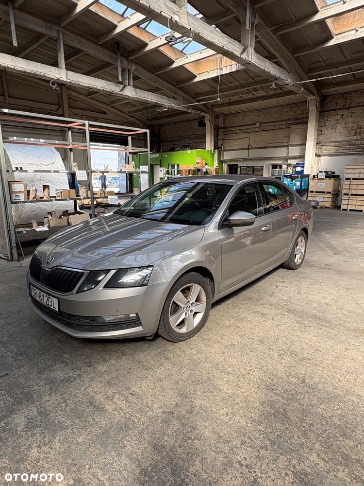 Skoda Octavia 1.5 TSI ACT Ambition - 4