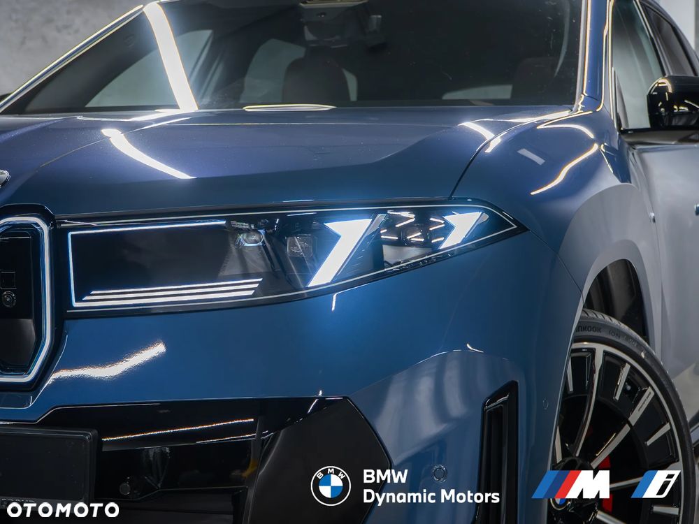 BMW iX3 50 xDrive - 9