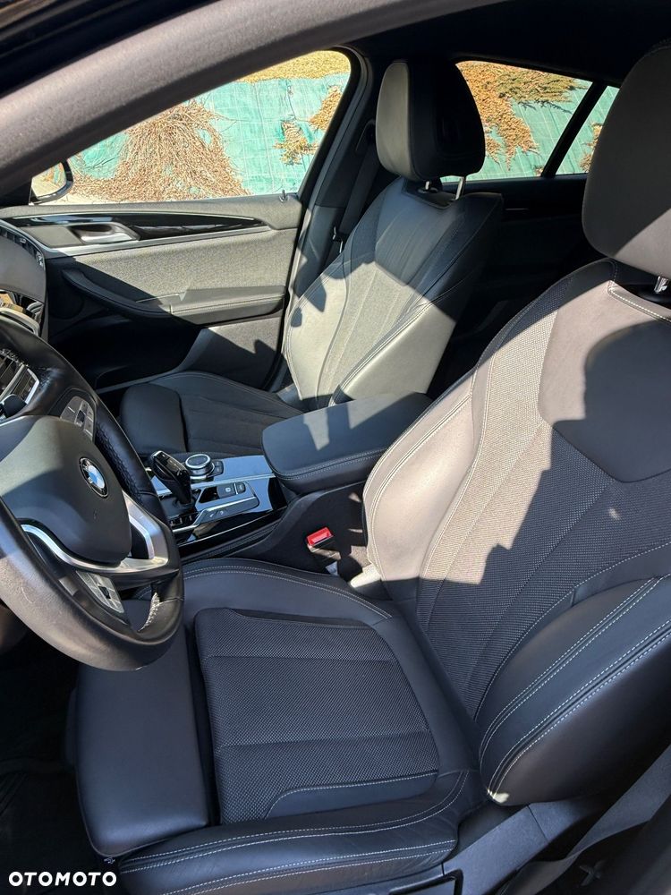 BMW X4 xDrive20i xLine sport - 9