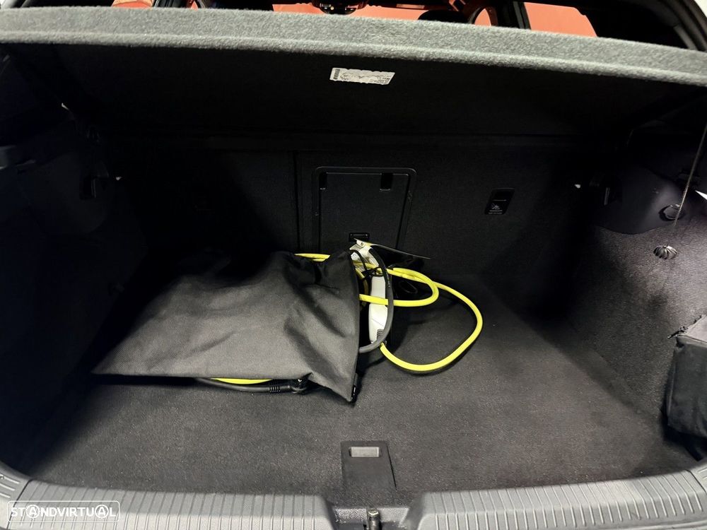 VW Golf 1.4 TSI GTE DSG - 30