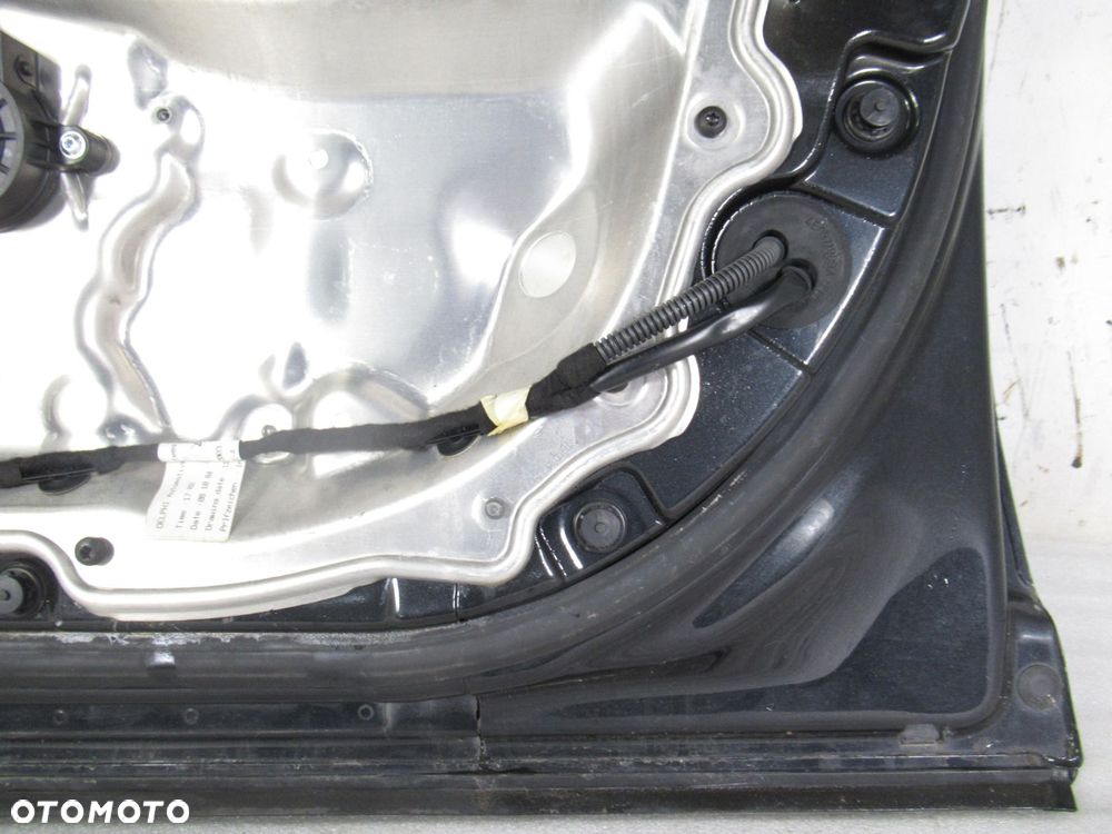 DRZWI PRAWE PRZEDNIE AUDI A8 D3 LZ9W - 5