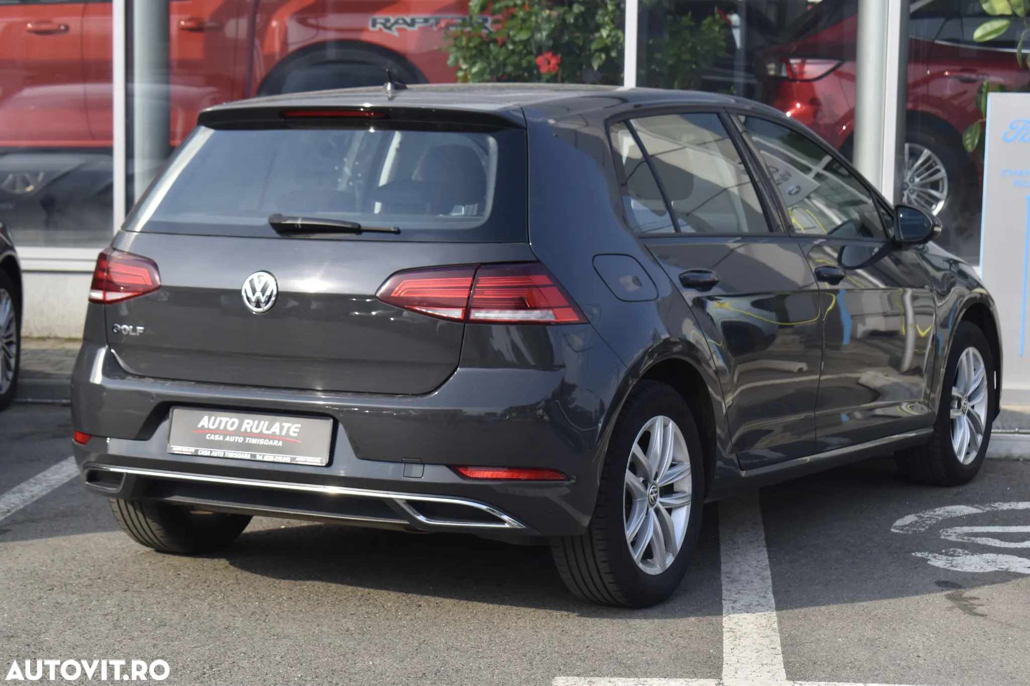 Volkswagen Golf 2.0 TDI DSG Highline - 4