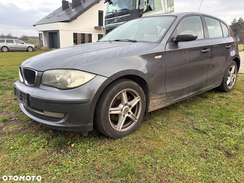 BMW Seria 1 - 2