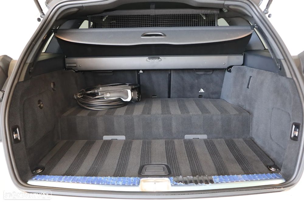 Mercedes-Benz C 300 de Avantgarde - 10