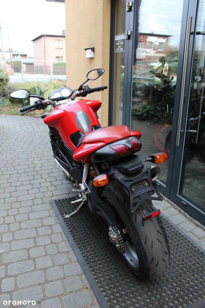MV AGUSTA Brutale - 9