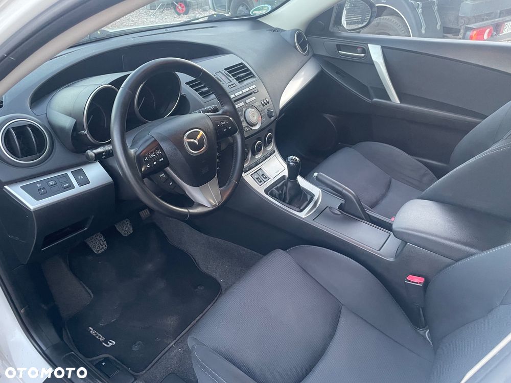 Mazda 3 1.6 Exclusive - 10