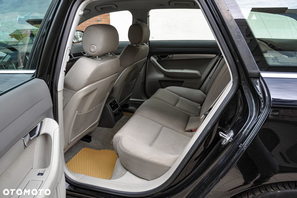 Audi A6 Avant 2.7 TDI DPF quattro tiptronic - 8