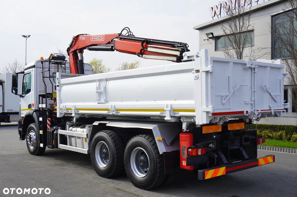 Mercedes-Benz Arocs 2636 / 6x4 / HDS Fassi / Wywrotka 3 str / Bortmatic_236398 - 7