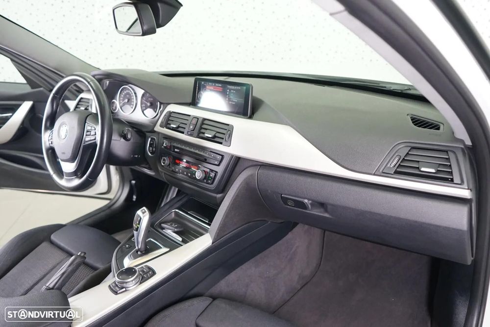 BMW 320 d Aut. Efficient Dynamics Edition - 16