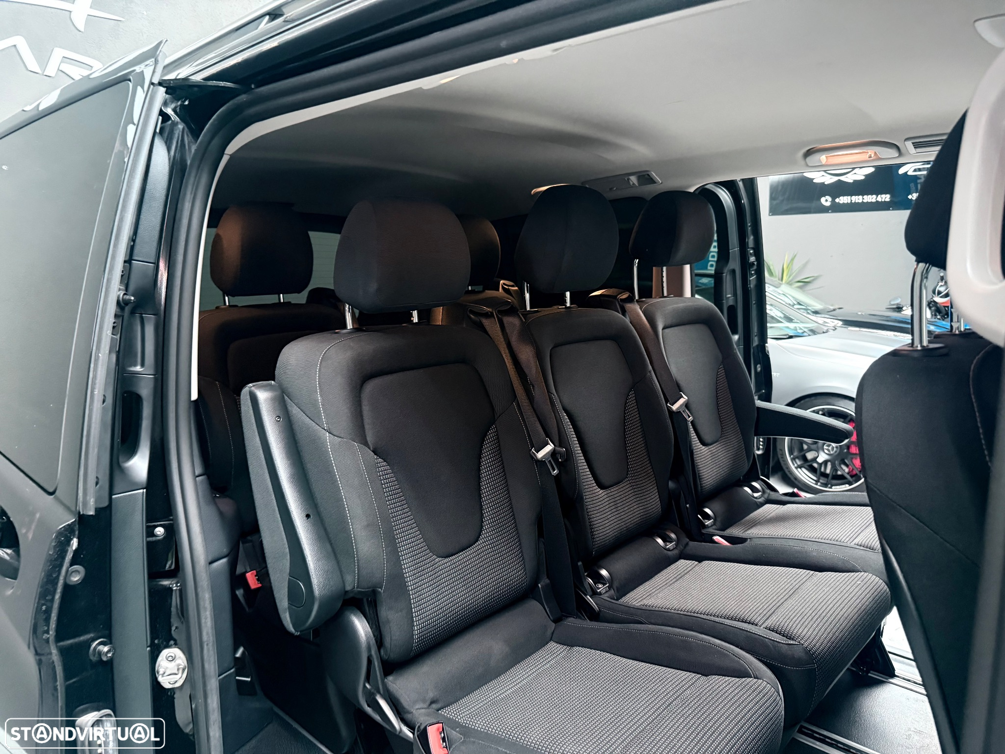 Mercedes-Benz V 300 d Longo Avantgarde - 24