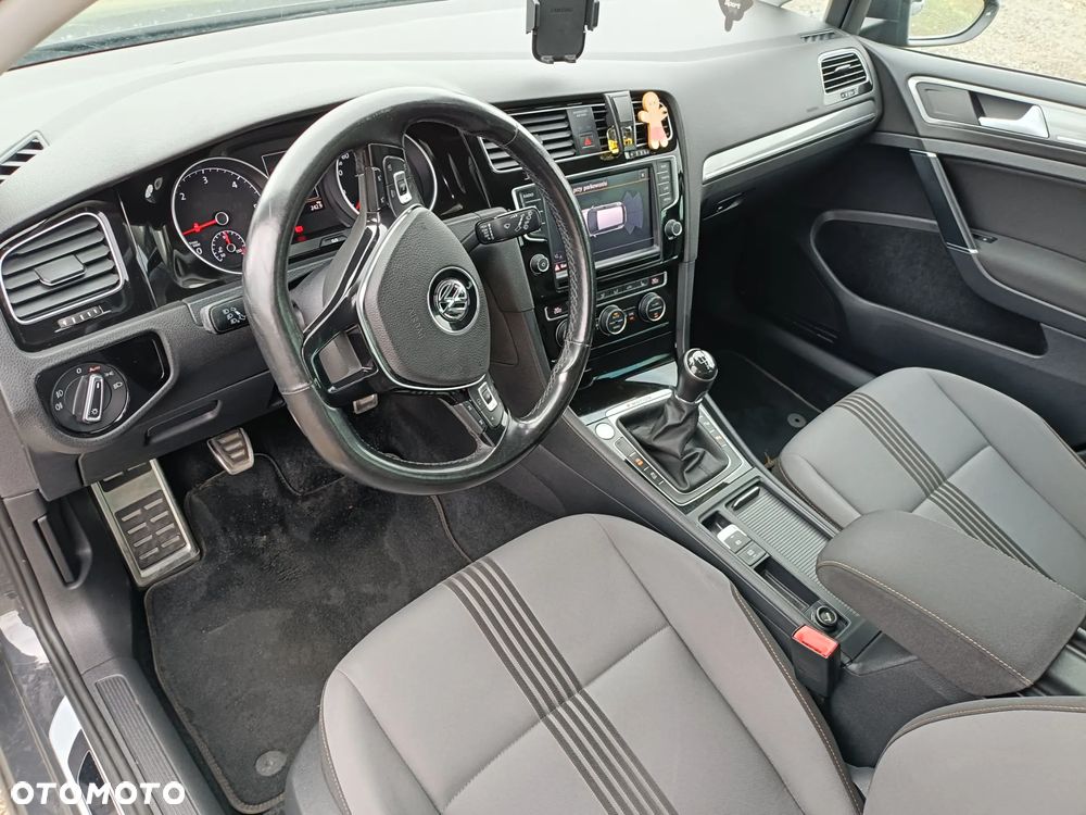 Volkswagen Golf 2.0 TDI 4Motion BlueMotion Technology Allstar - 18