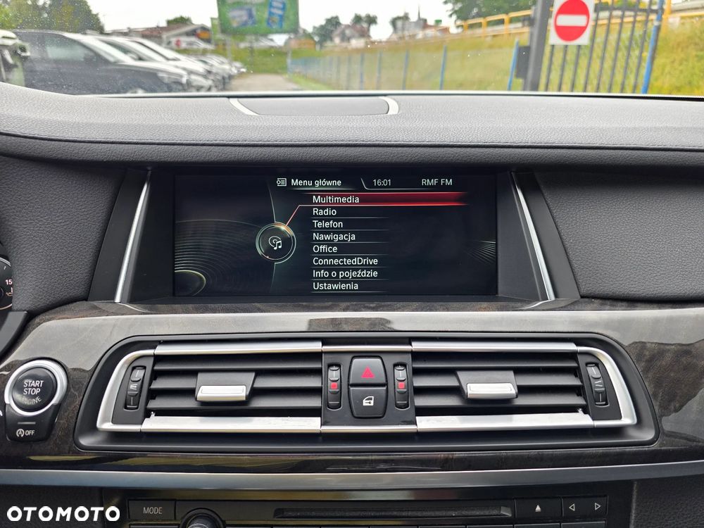 BMW Seria 7 740d xDrive - 15