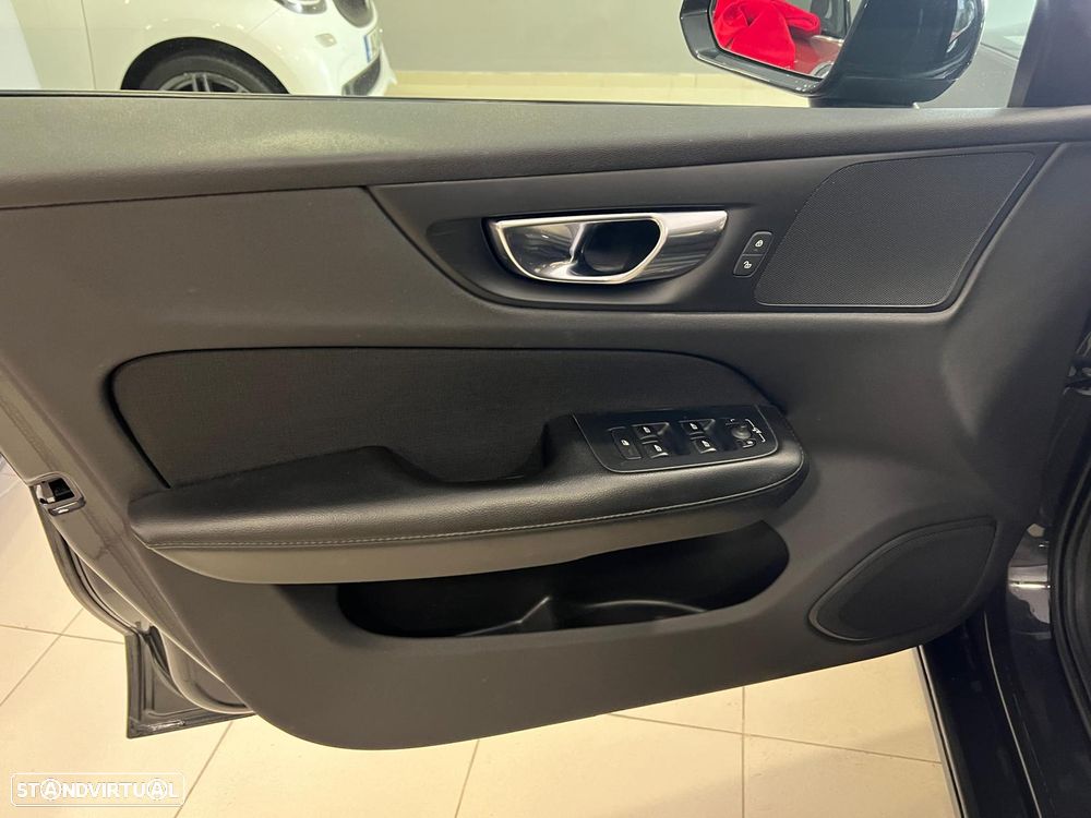 Volvo V60 2.0 D3 Inscription - 10
