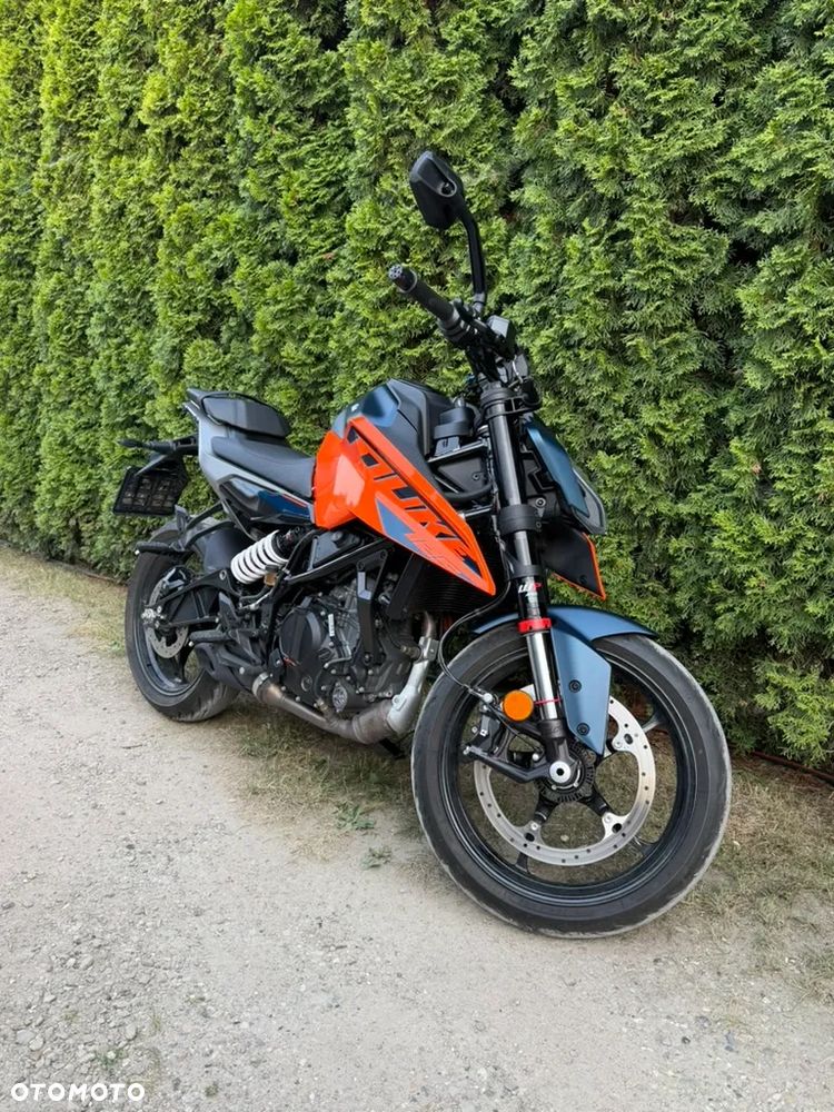 KTM Duke