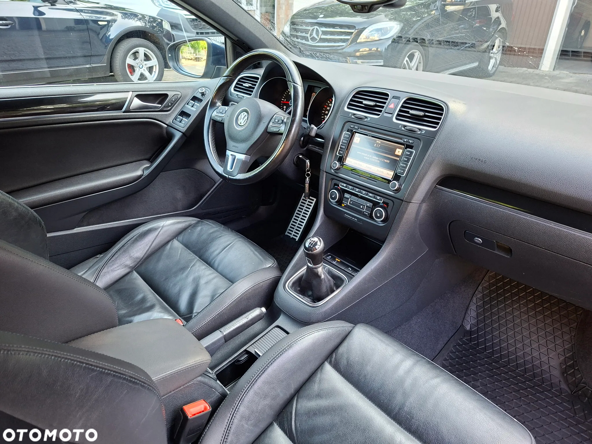 Volkswagen Golf Cabrio 2.0 TDI BlueMotion Technology Exclusive - 14