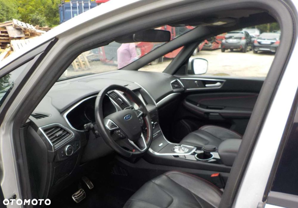 Ford S-Max - 20