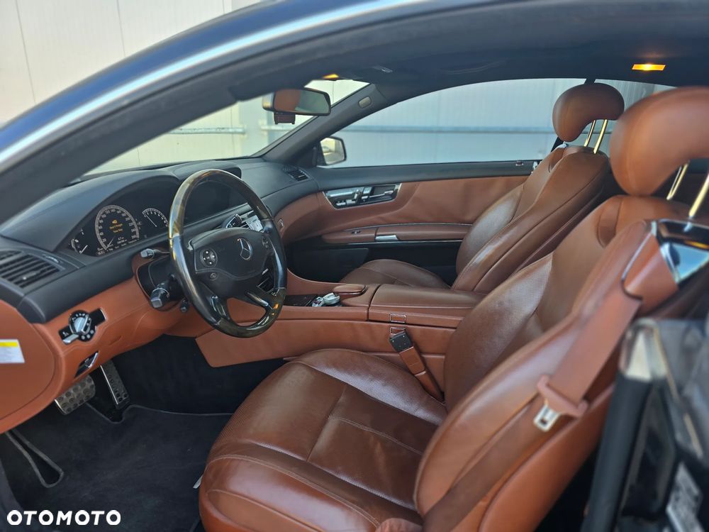 Mercedes-Benz CL 500 4-Matic - 11