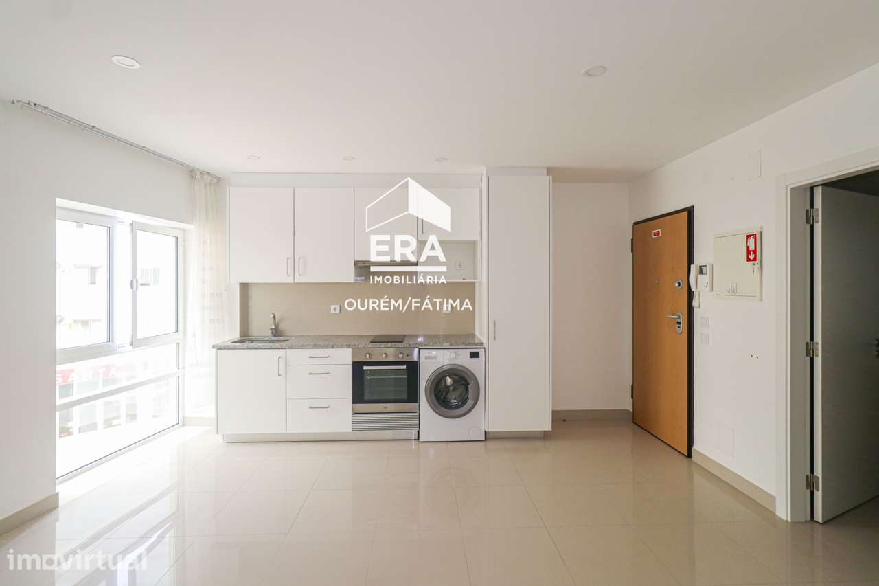 Apartamento T1, centro de Fátima - Grande imagem: 2/14