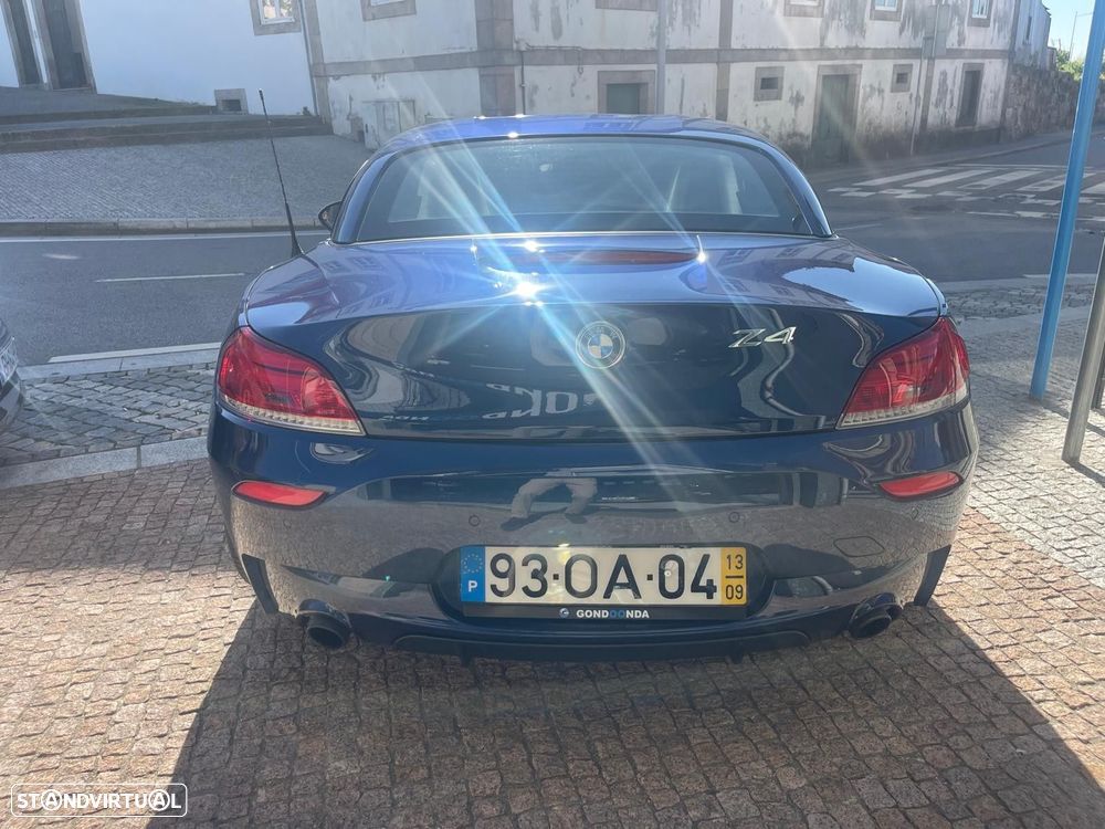 BMW Z4 35 is Auto - 15