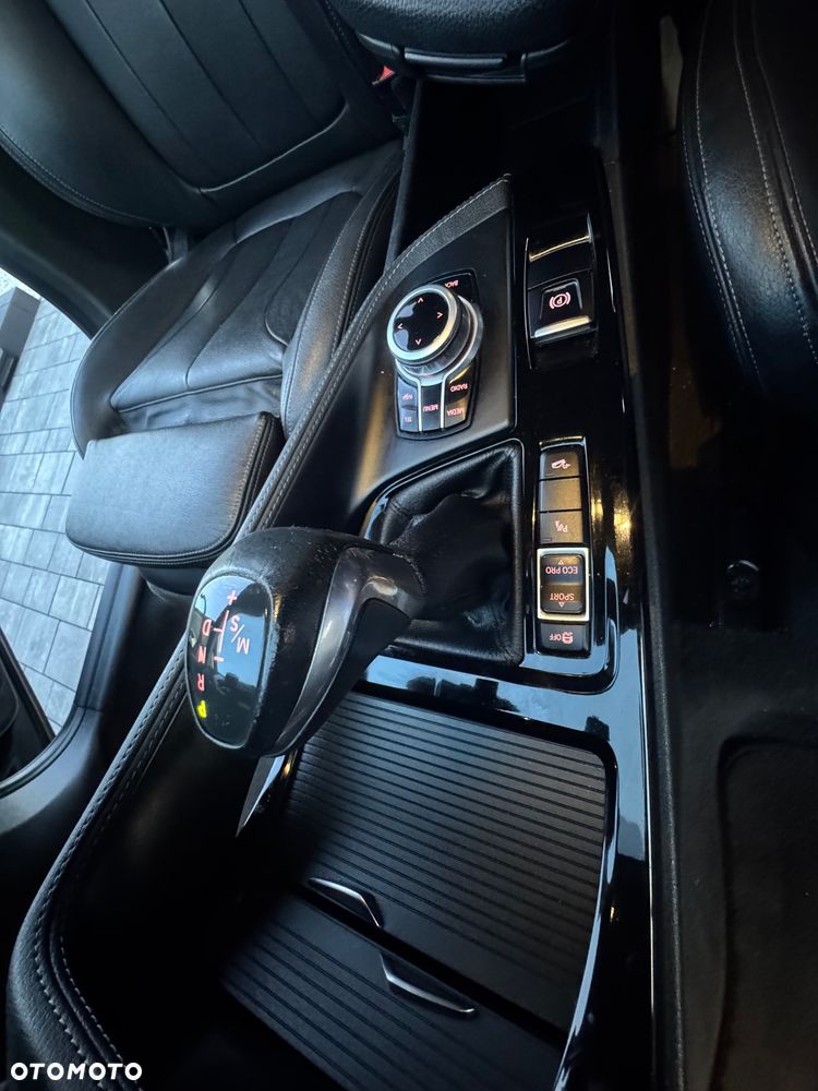 BMW X1 xDrive20i xLine - 13