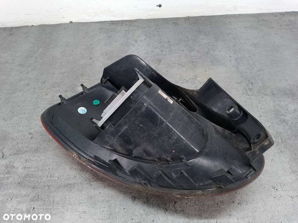 LAMPA TYLNA PRAWA FIAT BRAVO II 27272501 HATCHBACK - 5