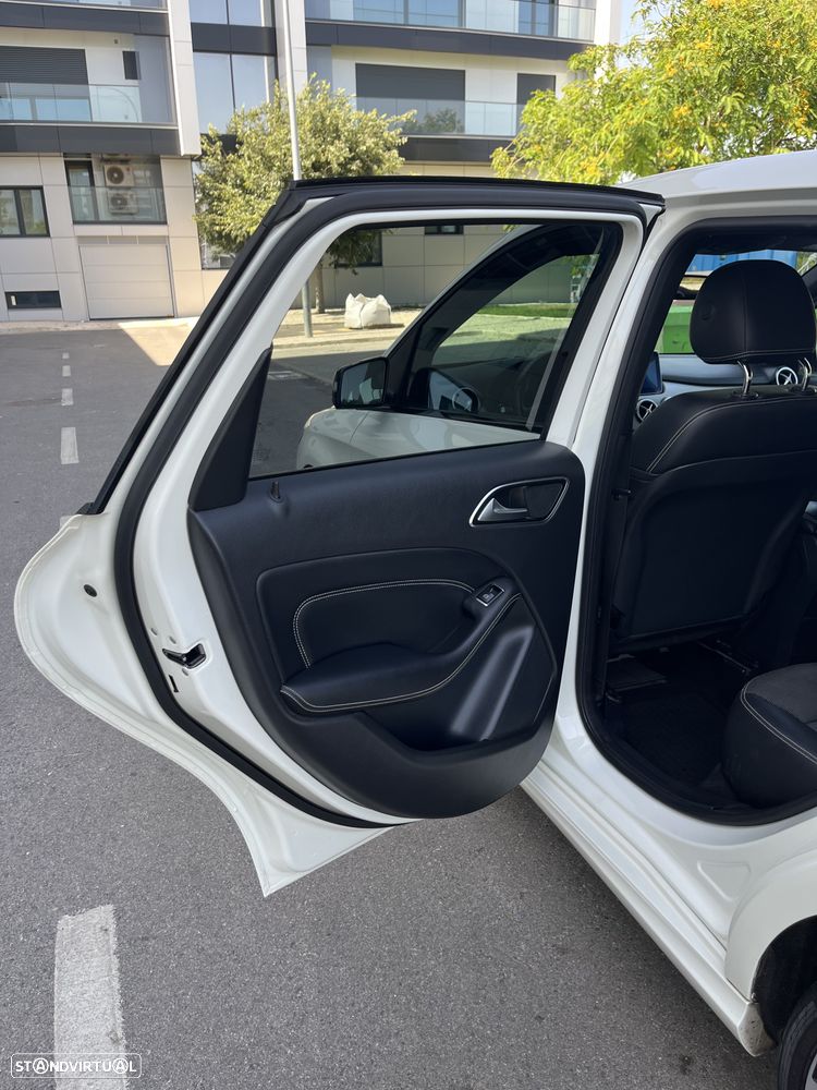 Mercedes-Benz B 180 CDI Urban - 19