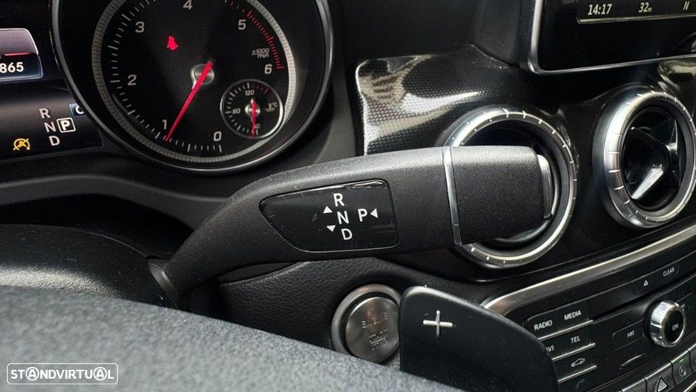 Mercedes-Benz CLA 180 - 16