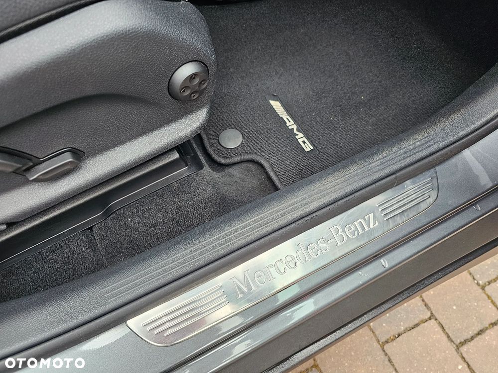 Mercedes-Benz GLC - 23