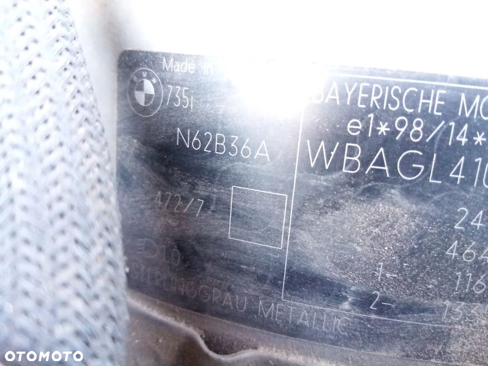 BMW E65 735i 3.6 N62B36A  01 - 05 - LAMPA TYL TYLNA LEWA PRAWA - 27