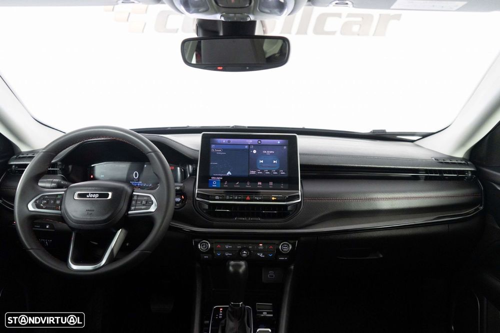 Jeep Compass 1.3 TG Trailhawk - 24