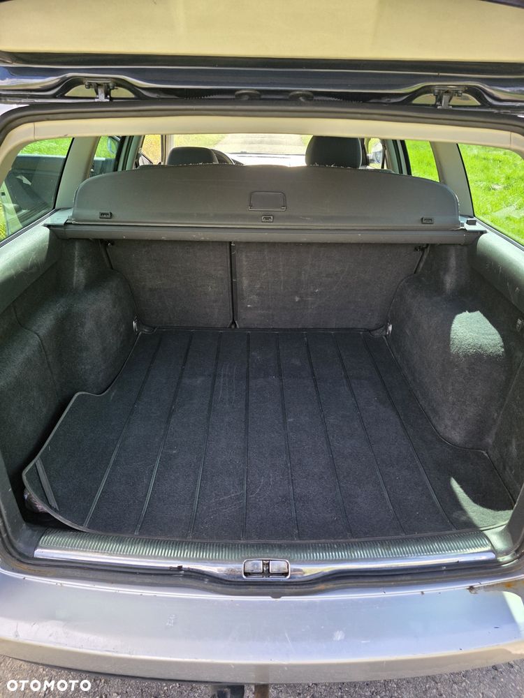 Volkswagen Passat Variant - 6