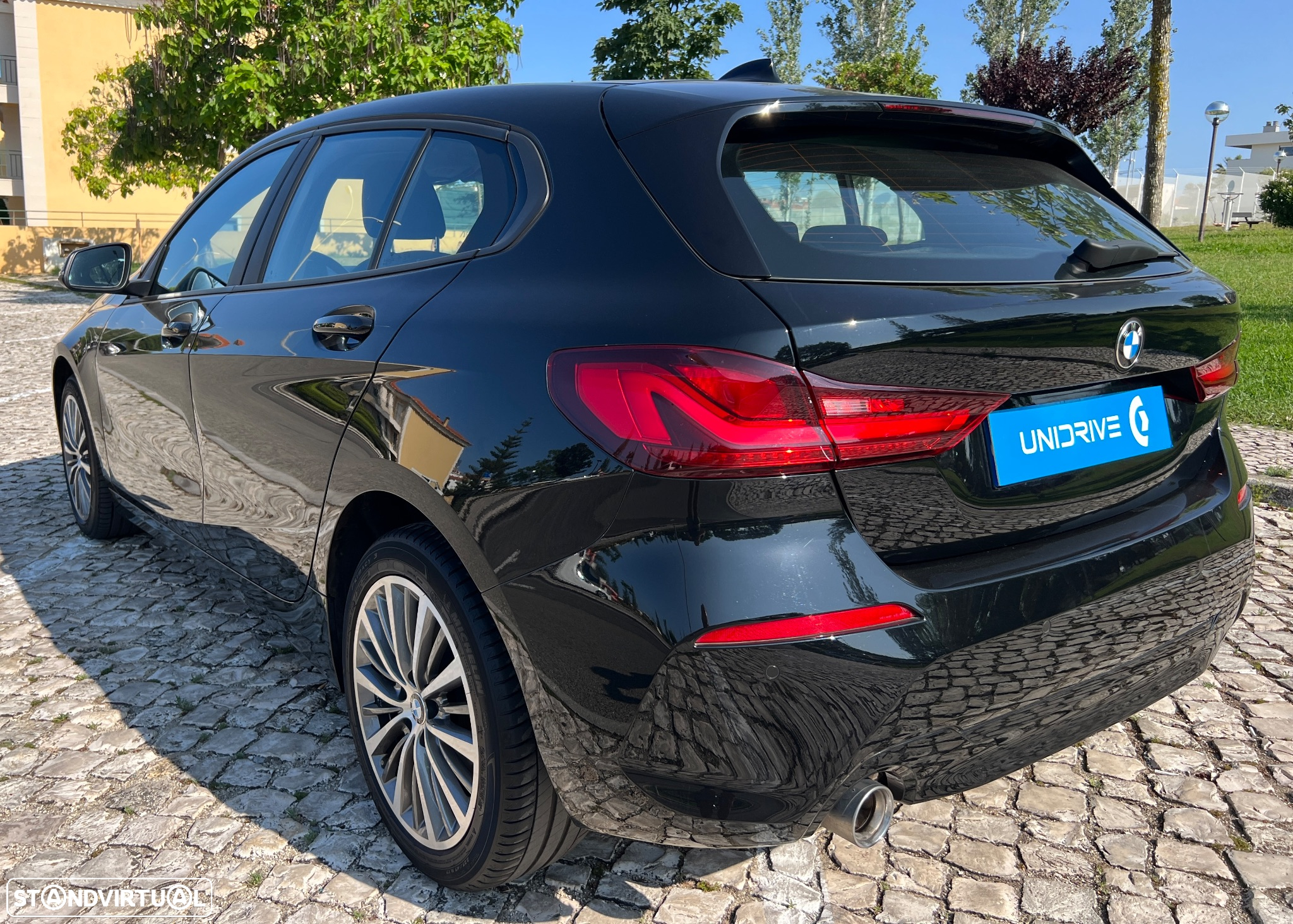 BMW 116 d Advantage Auto - 3