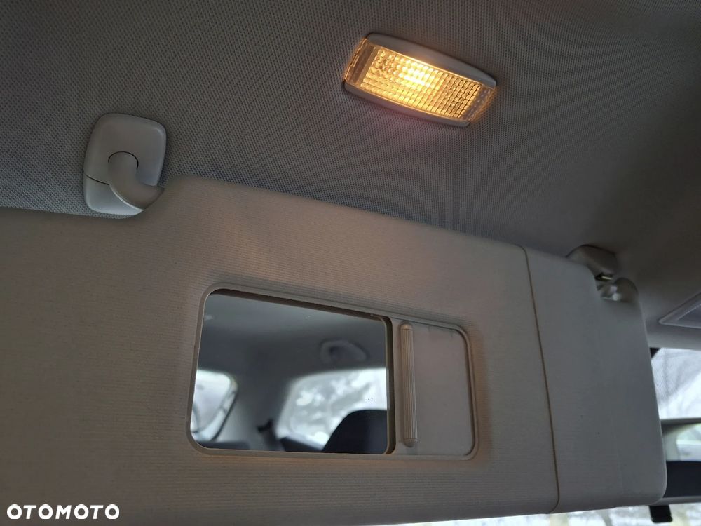 Volkswagen Polo 1.4 TDI (Blue Motion Technology) Highline - 30