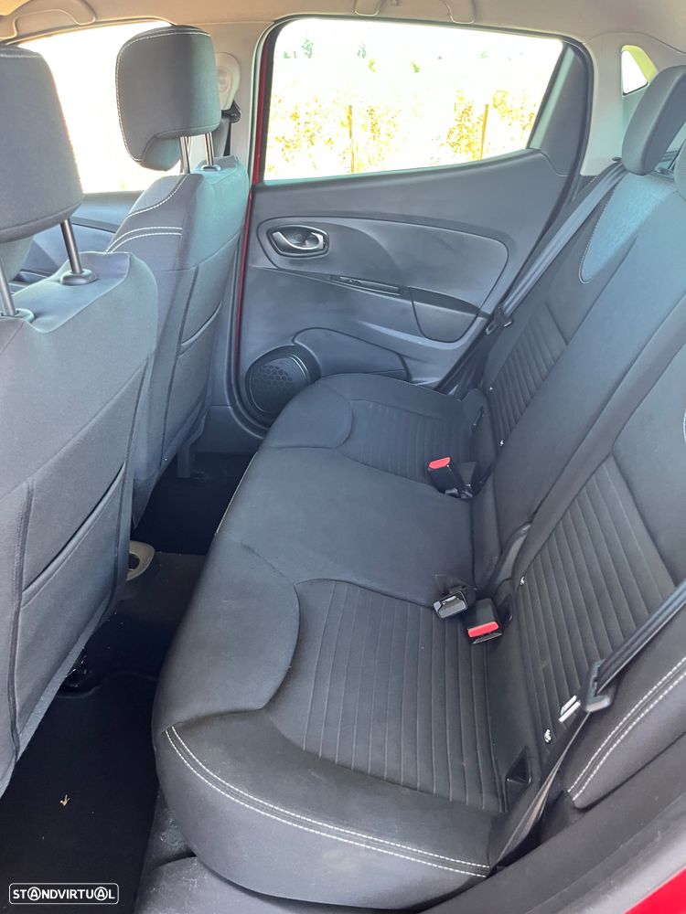 Renault Clio 0.9 TCE Dynamique S - 14