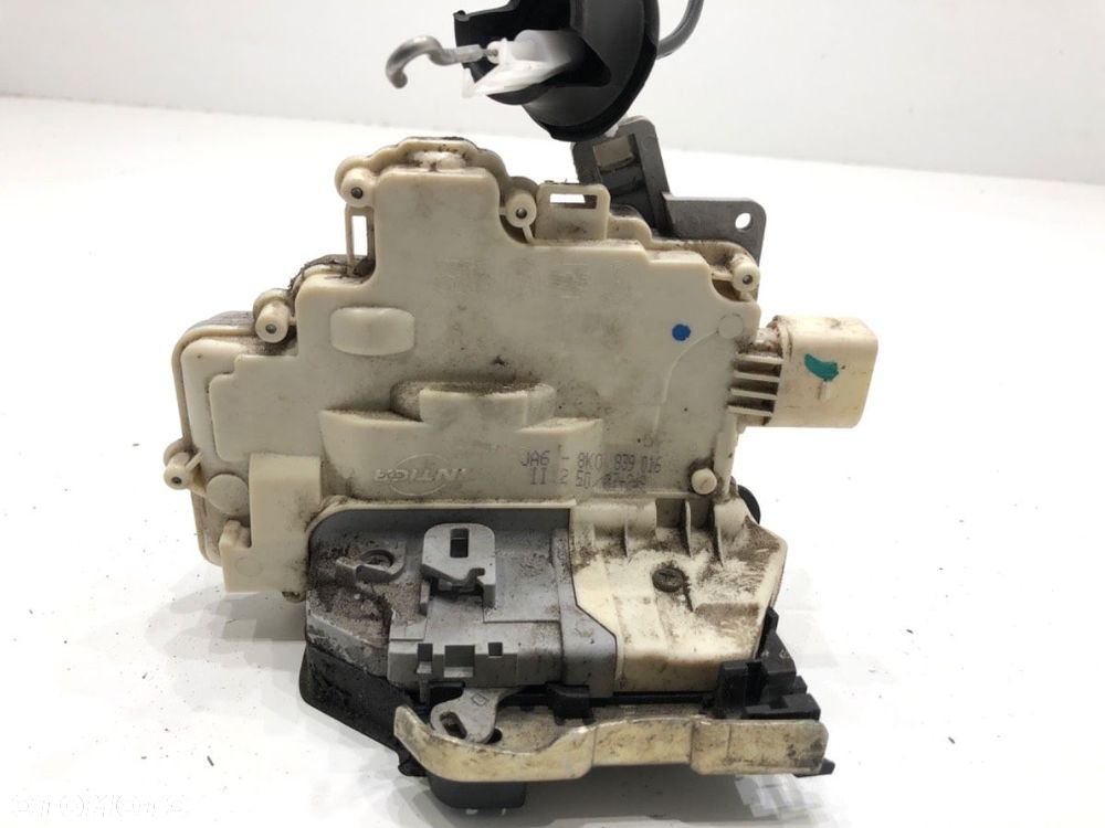 ZAMEK DRZWI PRAWY TYŁ  AUDI A4 B8 (8K2) 2007 - 2015 1.8 TFSI 118 kW [160 KM] benzyna 2007 - 2012 - 3