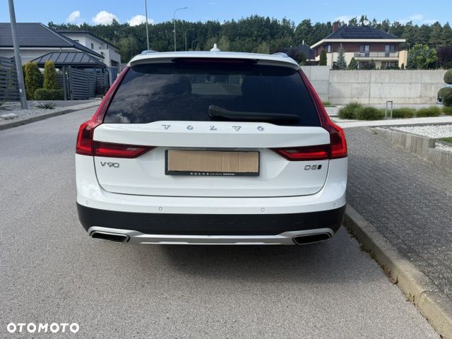 Volvo V90 D5 AWD Momentum - 7