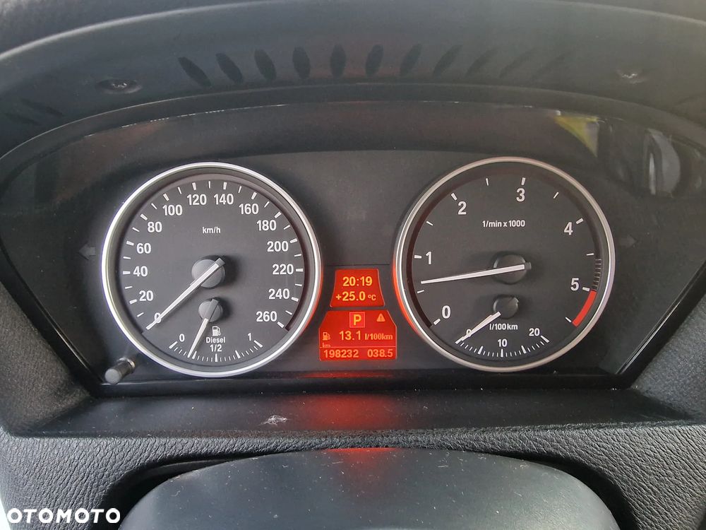 BMW X5 xDrive30d Blue Performance Edition Exclusive - 23