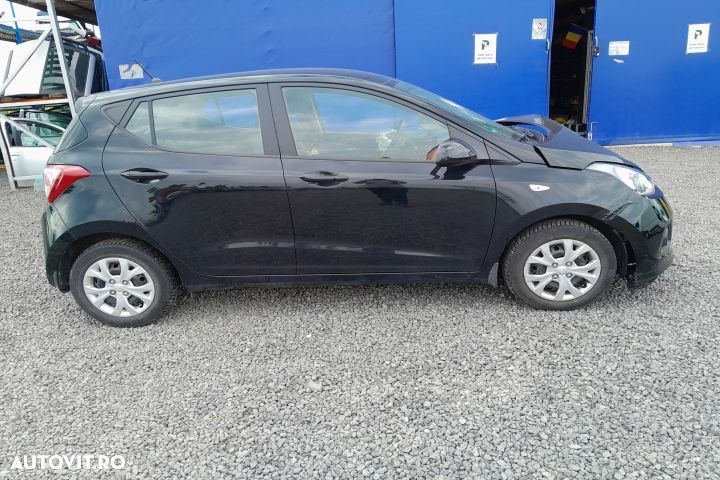 Oglinda stanga manuala E4022717 CU 3 PINI E4022717 CU 3 PINI Hyundai - 7