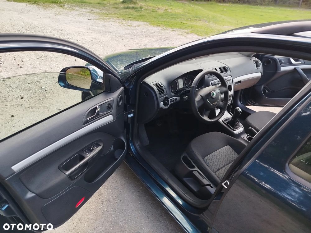 Skoda Octavia 1.6 TDI Ambiente - 8