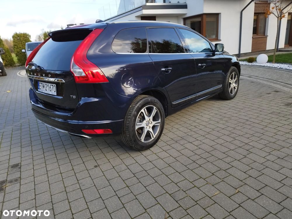 Volvo XC 60 T5 Drive-E R-Design Momentum - 12