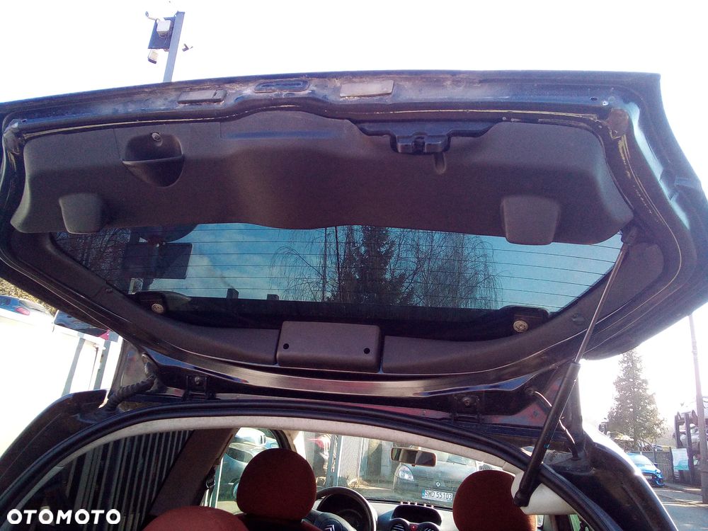 Klapa Bagażnika Lotka Citroen C2 - 2