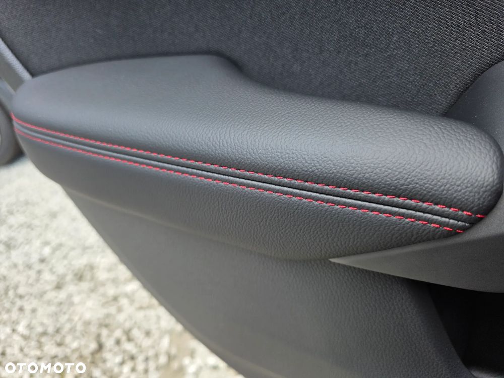 Honda Civic 2.0 i-MMD eHEV Sport CVT - 20