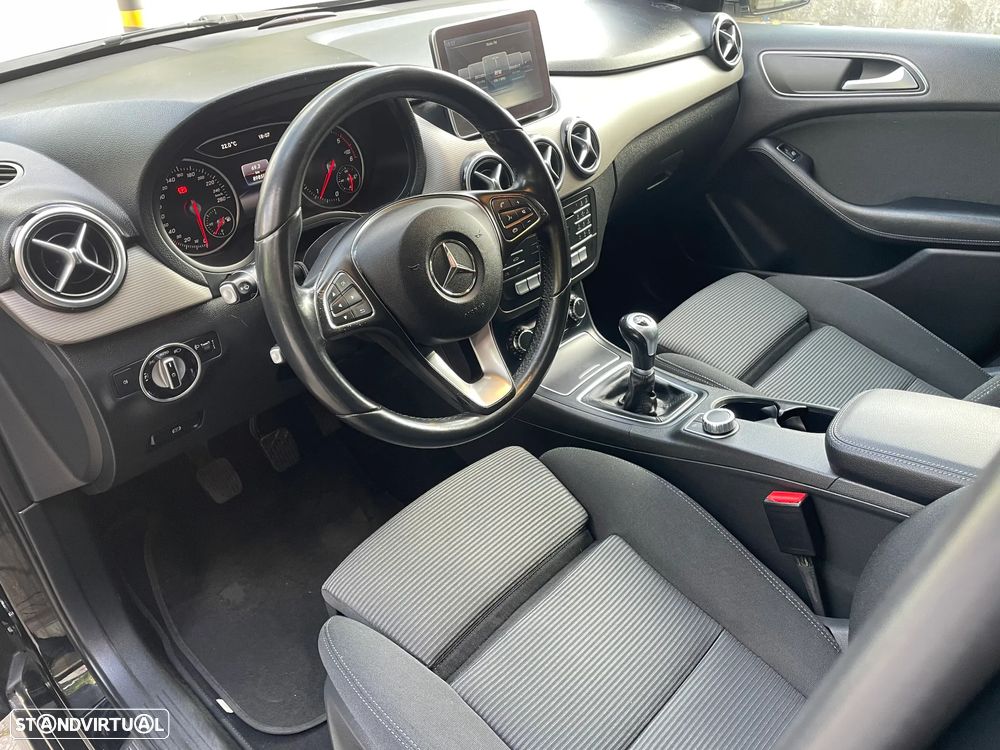 Mercedes-Benz B 180 d Fleet Pack - 20