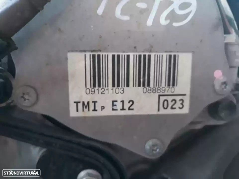 MOTOR COMPLETO TOYOTA AURIS 2013 -1ND - 3