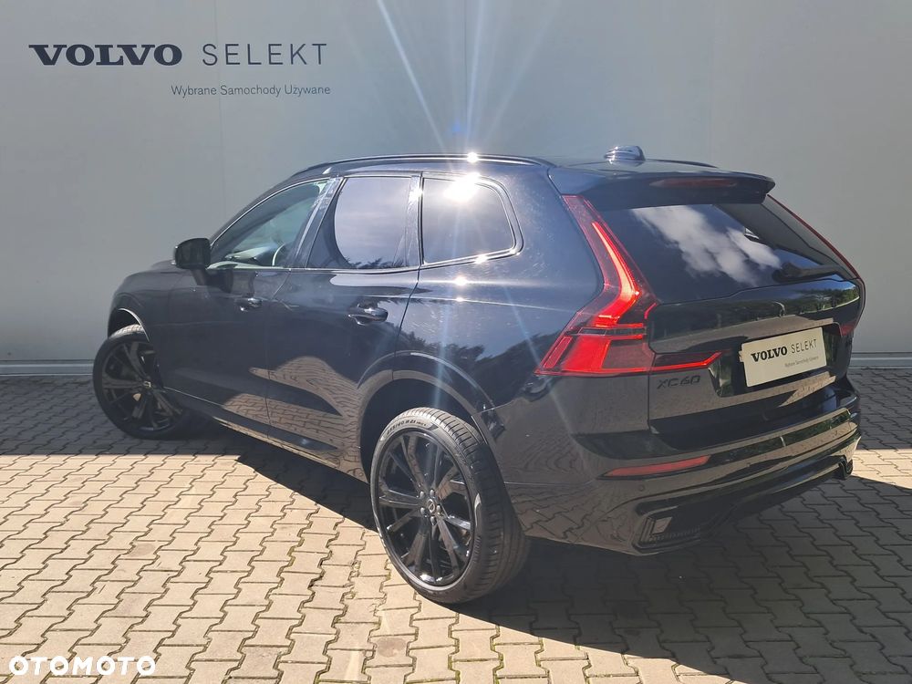Volvo XC 60 B5 B AWD Ultra Black Edition - 9